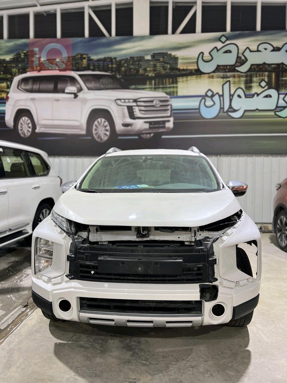 میتسوبیشی ئێکسپاندەر کرۆس